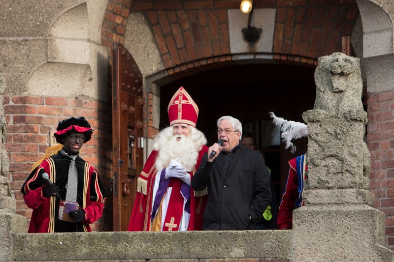Intocht Sinterklaas 2016 01.jpg